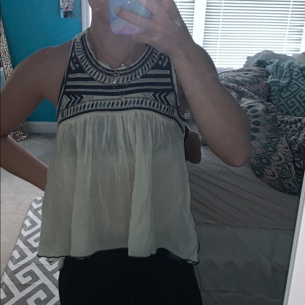 Detailed Collared Tank Top